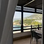 The Pearl Of The Coast Vlore, Albania Apartmán *