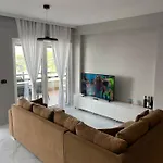 Apartmán The Pearl Of The Coast Vlore, Albania *
