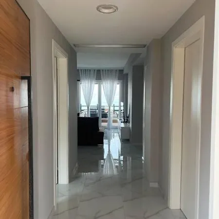 The Pearl Of The Coast Vlore, Albania Apartmán